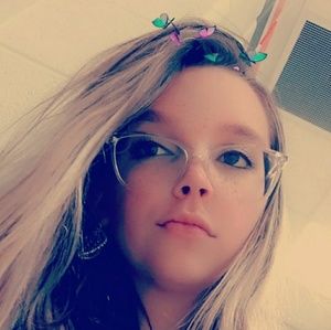 Meet your Posher, Destiny